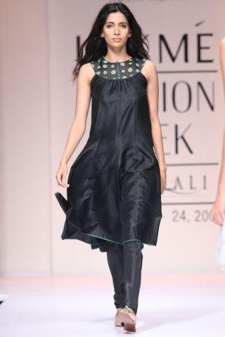 Lakme Fashion Week: Creations by Designer Ruchi Mehta