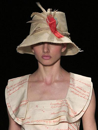 Creation from Cavendish's 2010 spring/summer collection during Fashion Rio Show