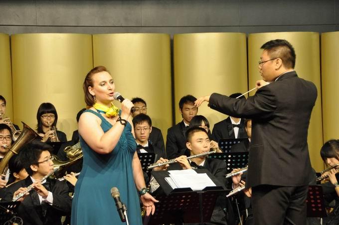 Sino-Swiss Concert Held on Campus