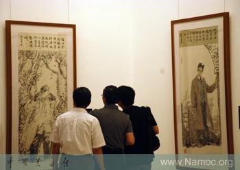 Chen Liyan holds a painting exhibition