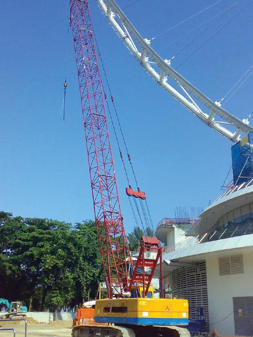 Sany Crawler Crane Lifted up the World's Highest Ferris Wheel