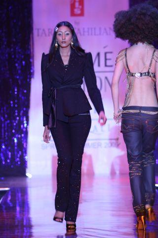 Lakme Fashion Week: Creations by Designer Tarun Tahiliani