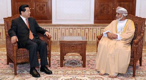 China's Top Political Adviser Meets with Oman's Sultan