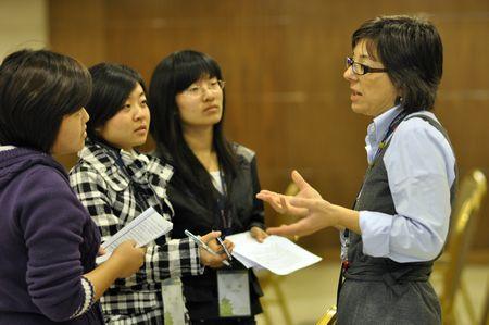 Beijing Forum 2010   Moment: To Communicate