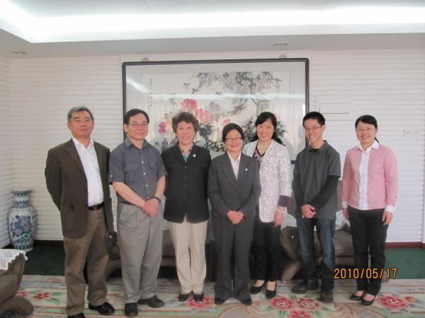 A Canadian Delegation Visited Jiangnan University