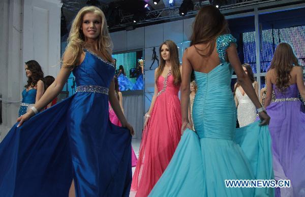 Olesya Stefanko crowned Miss Ukraine 2011