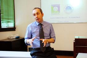 Italian UF Prof. Di Tommaso visits SCUT