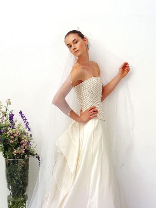 Elvira Gramano Bridal wear