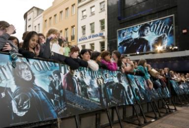 Warner Bros to launch Harry Potter studio tour