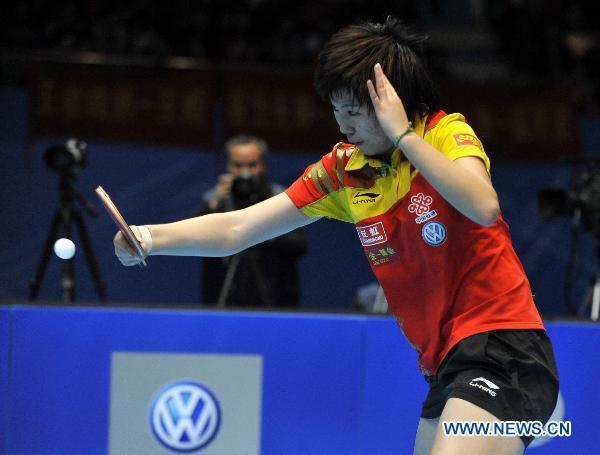 Li Xiaoxia wins single final in Guangzhou Volkswagen Cup