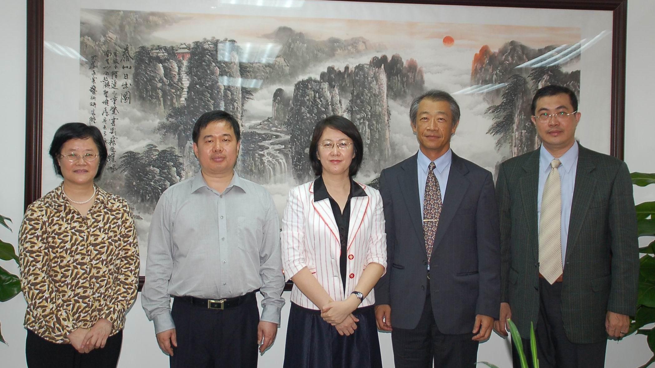 Professors of Kaohsiung First University of Science and Technology Visit GDUT