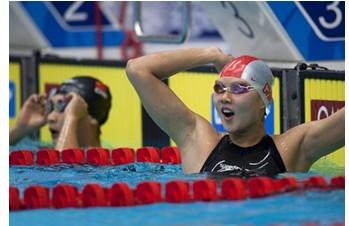ZHAO Jing of SCUT won a gold medal at the World Cup short-course swimming series
