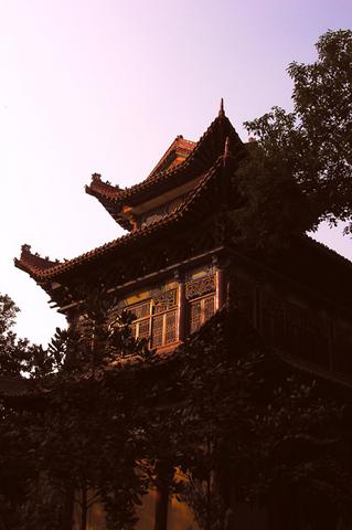The treasure leads to the temple  Hubei Wuhan of China