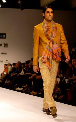 Van Heusen Indian Mens' Fashion Week 2009 begins