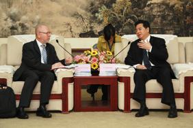 Consul-general of Swiss Consulate at Guangzhou visits SCUT