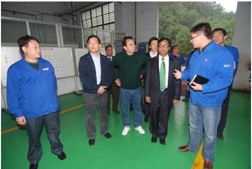 Director of Bangladesh Ministry of Transport Visited Xiangyang Bearing Company