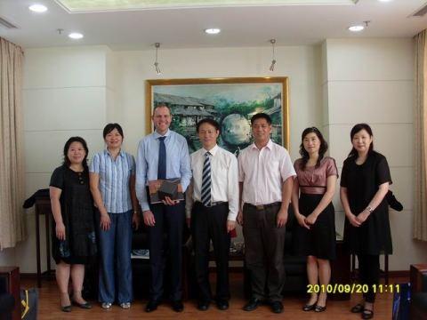 CEO of Australian Mint Group visited SMU