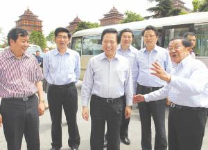 Strengthen to promote Huaxi Village experience, improve provincial technology development level