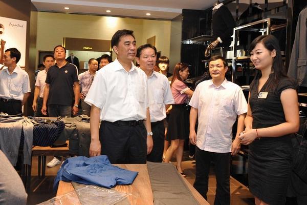 Li Anze inspected the Hi-Tech Industrial Development Zone
