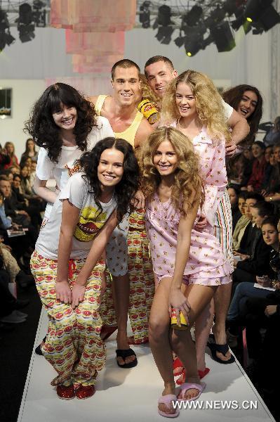 Melbourne Fashion Week opens with Peter Alexander's show