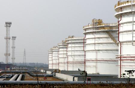 China picks sites for 2nd oil reserve phase