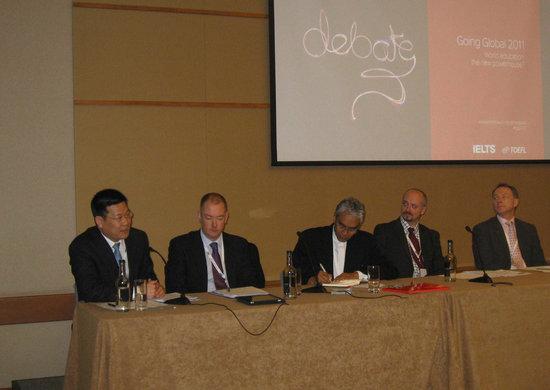 President  Zhong  Attends  Going  Global  2011  in  Hong  Kong