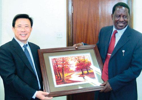 Chairman Liang Wengen Meets Prime Minister Odinga of Kenya