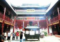 White Cloud Taoist Temple travels  Shanghai of China