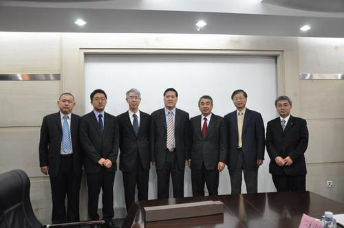 President Hu Jun Meeting with Delegation from Yokohama National University