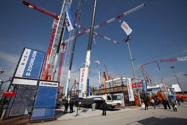 ZOOMLION Showed Its Multinational Face At BAUMA2010 Munich