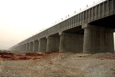 Largest Aqueduct in China Built by CGGC