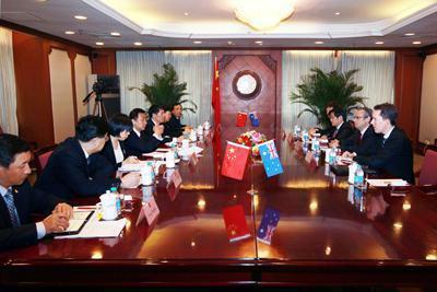 SASAC Chairman Wang Yong Met with Mr. Geoff Raby, Australian Ambassador to China