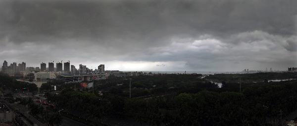 Rain storms warning issued in Haikou