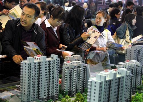 China real estate bazaar drowns out govt warnings