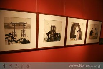 Dai Wei holds a solo exhibition