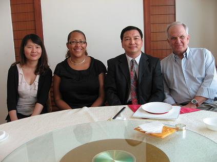 University  Representatives  from  Vietnam  and  America  Visit  GDUFS