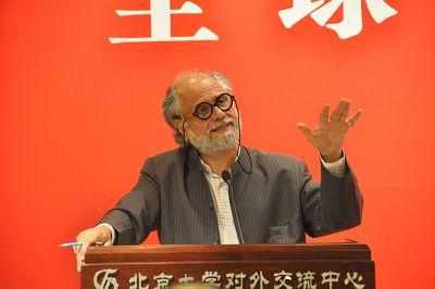 Prof. Homi Bhabha Speaks on Humanities in Global Transition at PKU