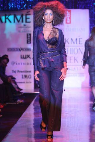 Lakme Fashion Week: Creations by Designer Tarun Tahiliani