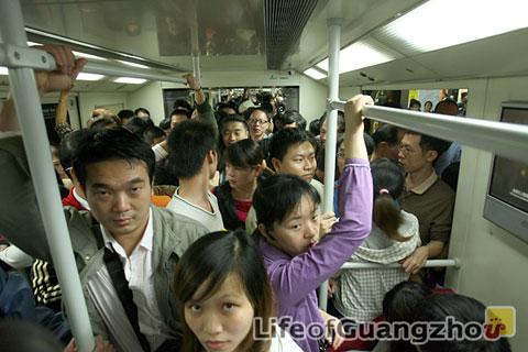 Additional trains to ease congestion on Guangzhou Metro