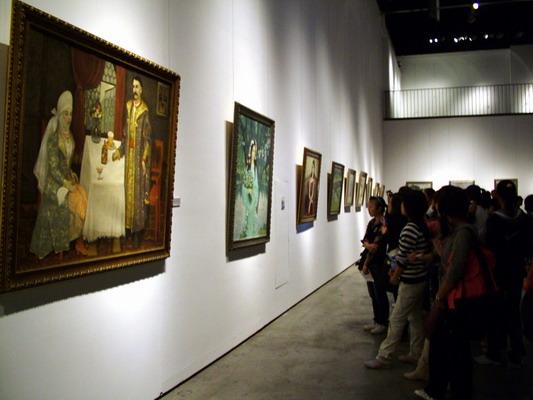 The Oil Painting Exhibition of Mykhailo Guida and Three Generations of Ukrainian Artists Achieved a Success