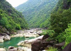 Travel in the scenic spot of nine rivers  Shiyan of China