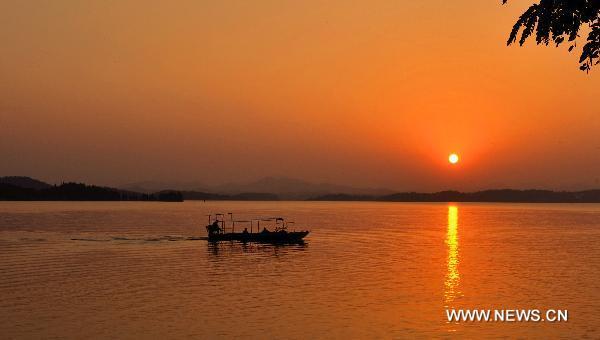 Scenery of Wanfohu Lake in Anhui