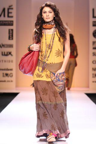 Lakme Fashion Week: Creations by Designer Asmita Marwa