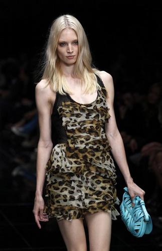 Burberry new creations grace runway at London Fashion Week