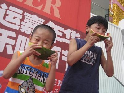 Carnival for the Olympic Games  Joyous Beer Festival         Forte Park Town in Wuxi held the Campaign for hundreds of homeowners