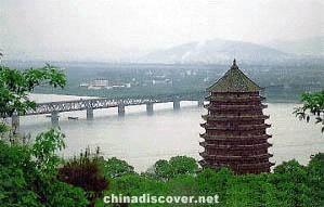 Qiantang River