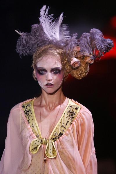 Paris Fashion Week: John Galliano Spring/Summer 2010