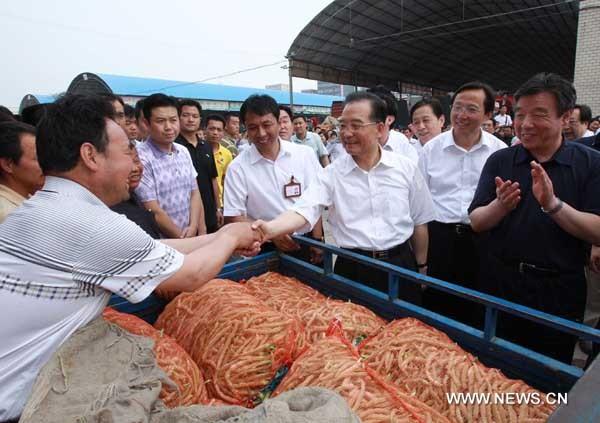 Chinese Premier urges efforts for quick summer grain harvest