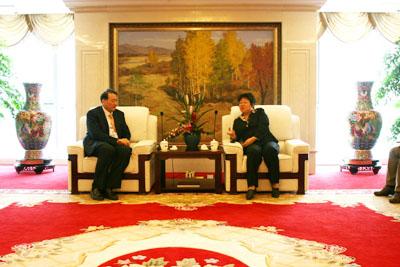 Huang Dan Meets with President of China Security Daily