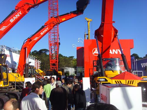 Sany Group Attends 2009 Brazil Int'l Mining and Engineering Machinery Exhibition